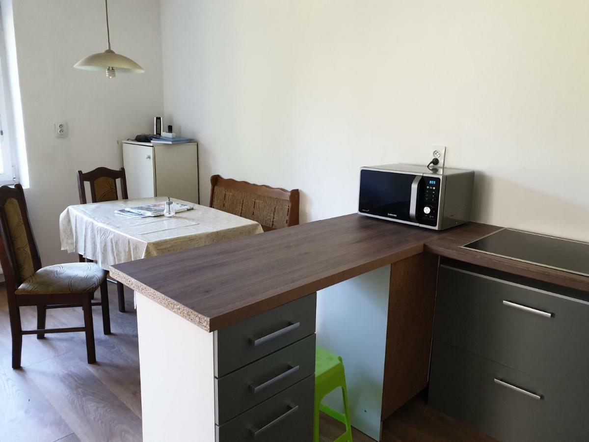 Apartman 33 Teplice nad Metuji Exterior photo